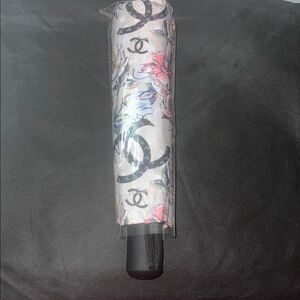 CHANEL White Floral CC Compact Folding Umbrella with Black Logos